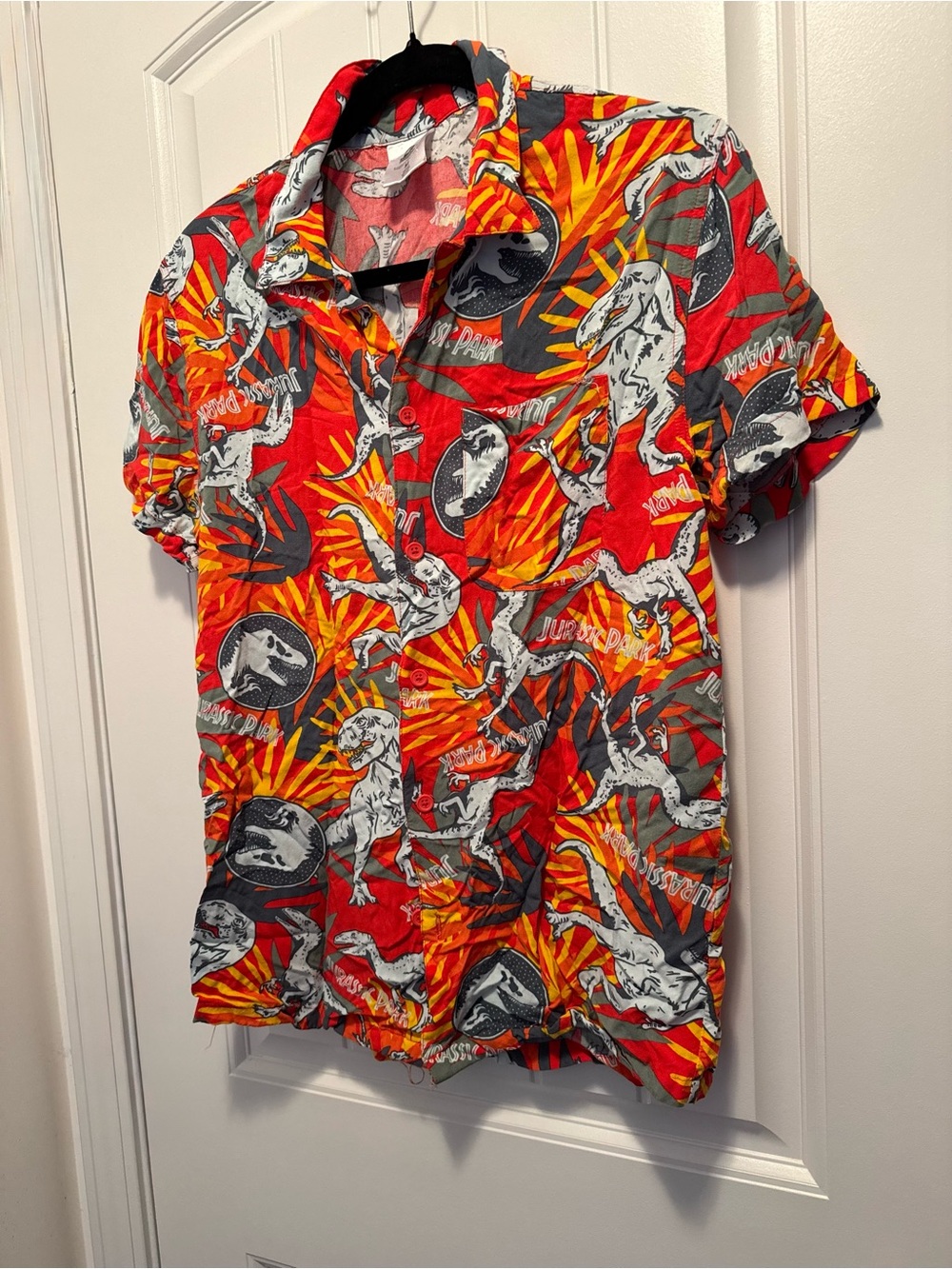 Jurassic Park Men’s M Dinosaur Hawaiian Camp Shirt Rayon Button Up